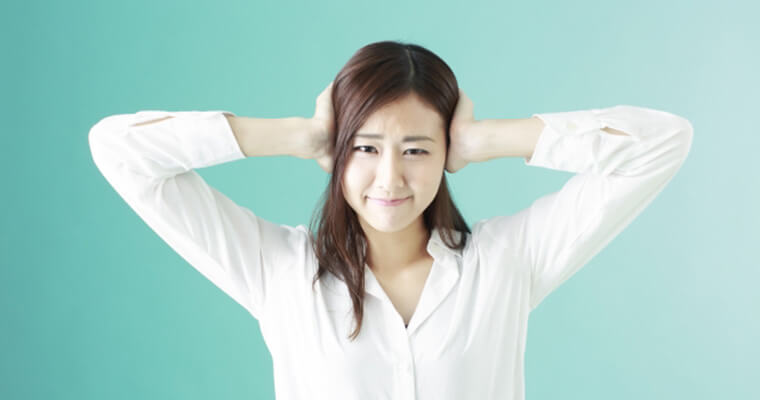 隣の騒音に悩む賃借人